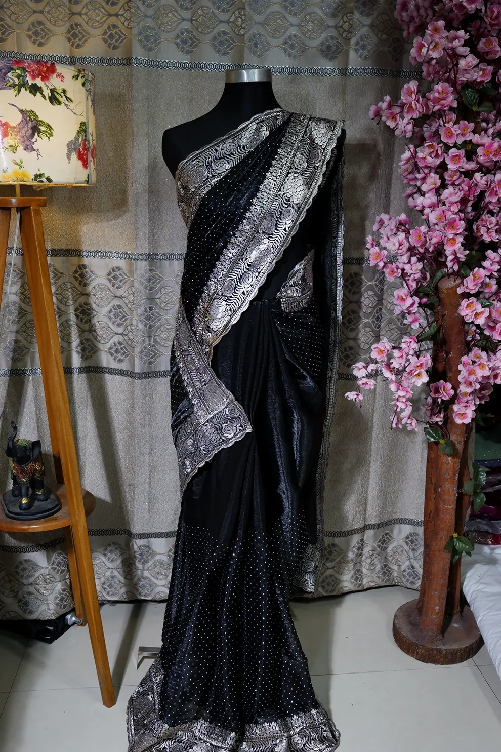 Black jemi Chu Georgette party Saree